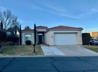 1042 W Hillview Dr, Washington, UT 84780