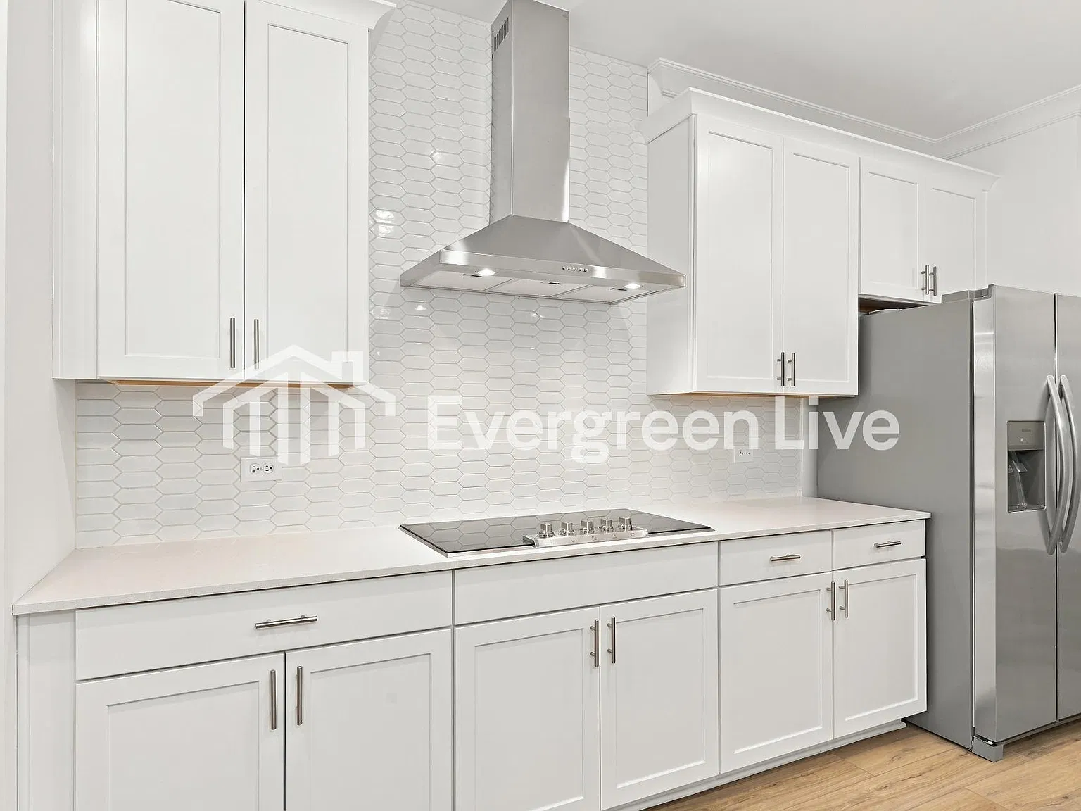 4 bed, 3.0 bath, 2996 sqft, $3,445 — Photo 4