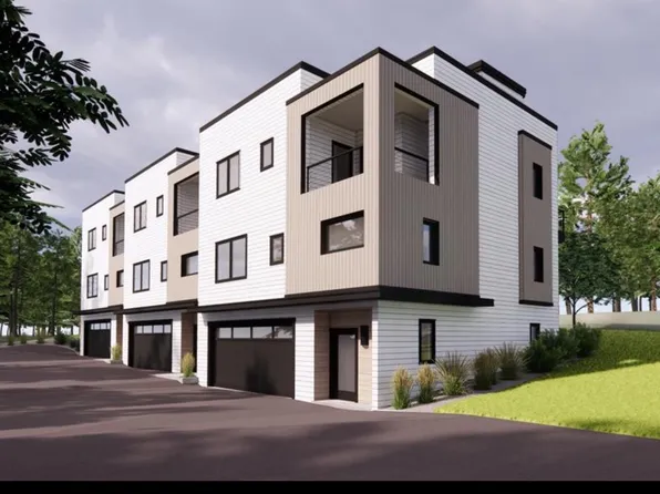 713 W 2nd St W, Whitefish, MT 59937