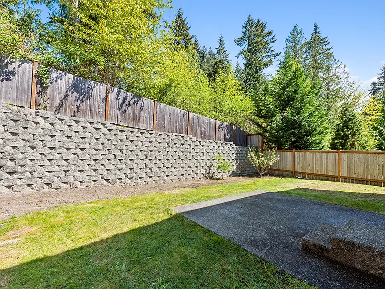 1407 183rd St SW — Photo 14