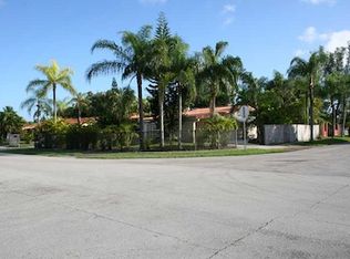 8760 SW 43rd Ter, Miami, FL 33165