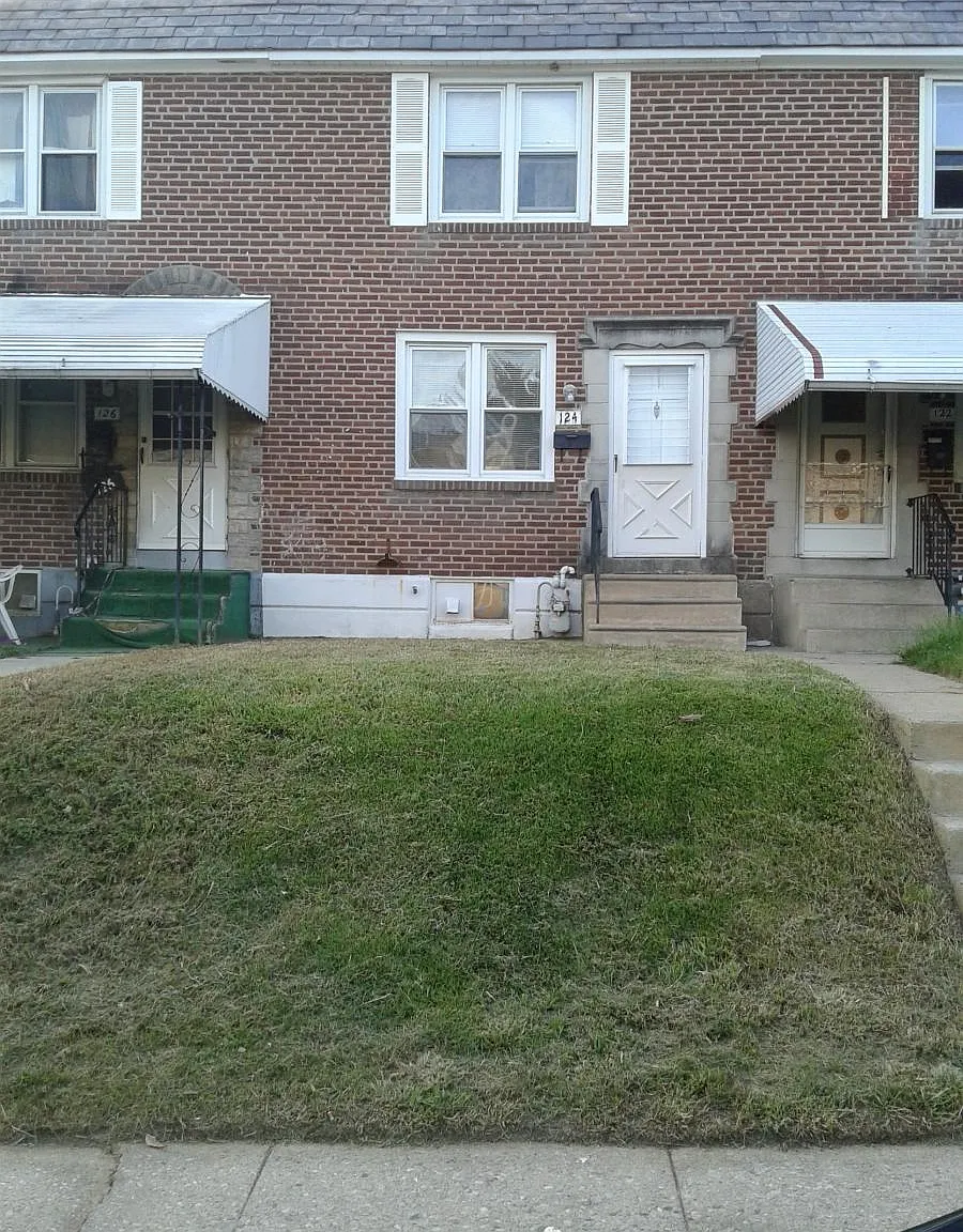3 bed, 1152 sqft, $1,650 — Photo 1