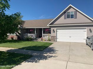 7801 N Fairborne Ln, Coeur D Alene, ID 83815