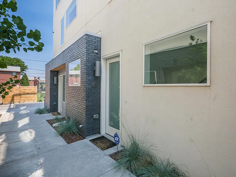 1616 N Irving St #44 — Photo 26