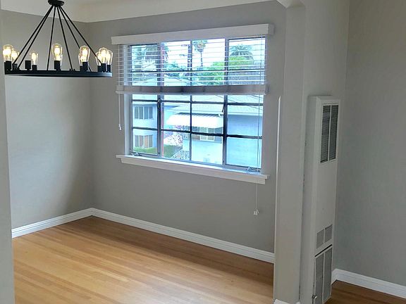 4th image of 3617 E Ocean Blvd