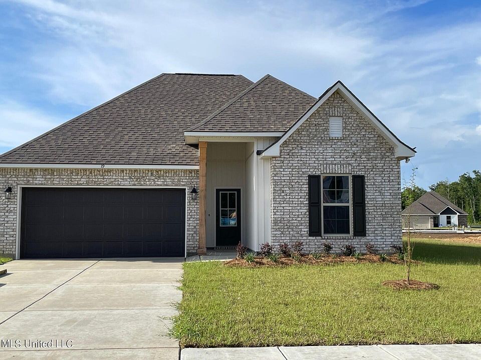 2nd image of 19 Alexandria Grace Dr