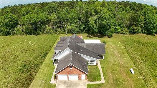 2nd image of 289 County Road 812