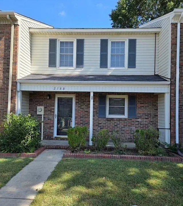 2188 Westbury Ct SW
