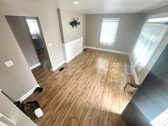 5th image of 7541 S Hamilton Ave