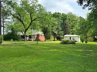 25440 Phillips Ln, Red Level, AL 36474