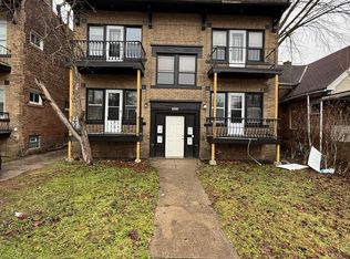 3622 E 149th St #4, Cleveland, OH 44120