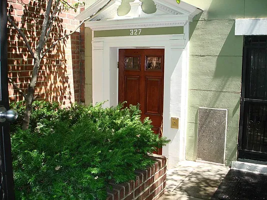 Rented by Sotheby's International Realty | media 49