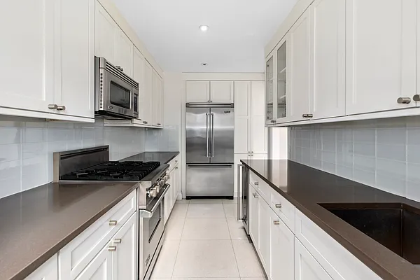 Rented by Douglas Elliman | media 3