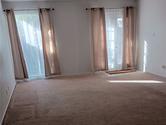 3rd image of 4031 Gold Coast Dr