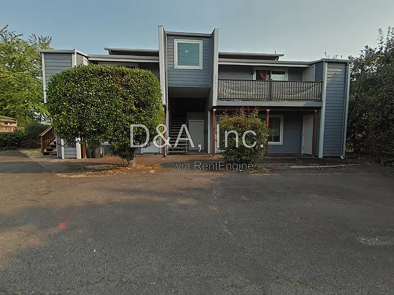 2311 NW Grant Ave #5 — Photo 1
