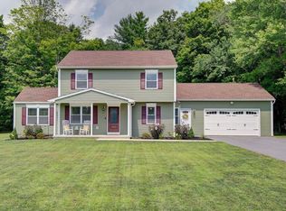 43 Pease Rd, East Longmeadow, MA 01028