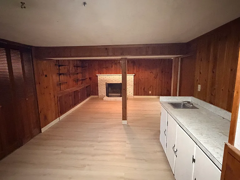102 Standish Dr — Photo 11