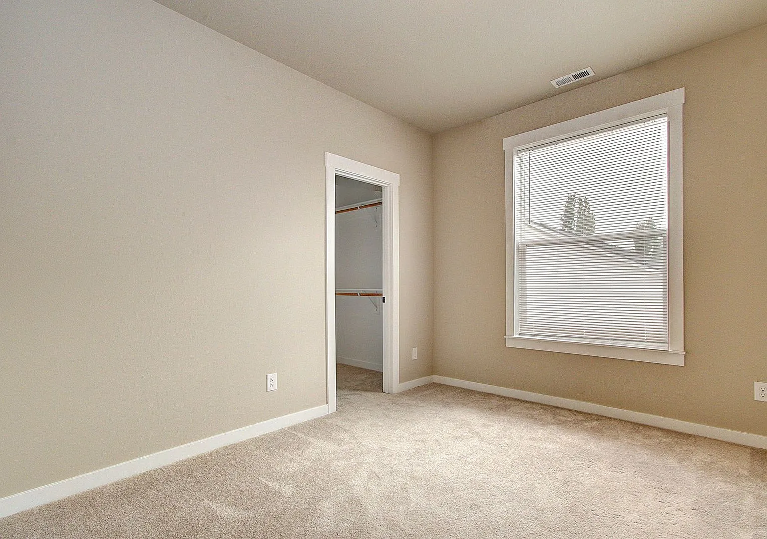 Single Level 3bd 2ba Home in Cul-de-sac — Photo 4