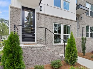 1921 Rogers Ct, Atlanta, GA 30318