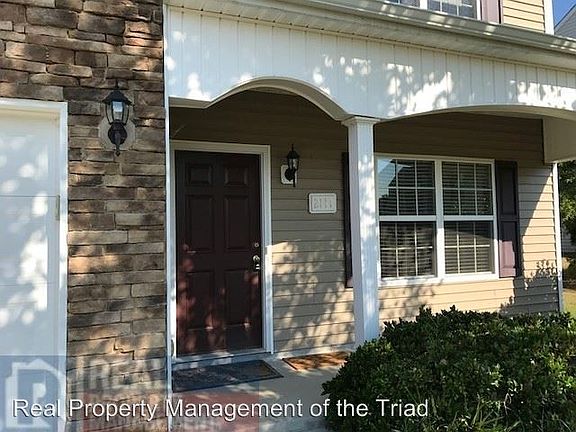 3rd image of 2111 Craver Meadows Ct
