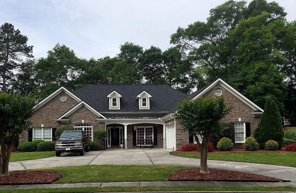 1st image of 214 Melanie Ln