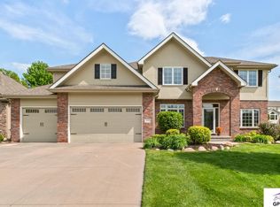 4205 N 195th St, Elkhorn, NE 68022
