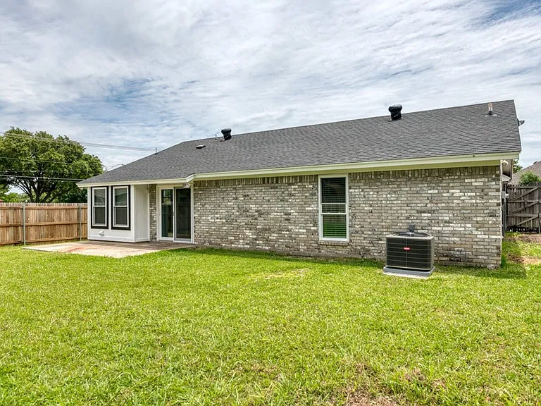 1700 Willow Vale Dr — Photo 19