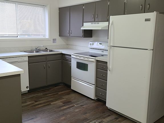 2nd image of 1200 Avenue C #C