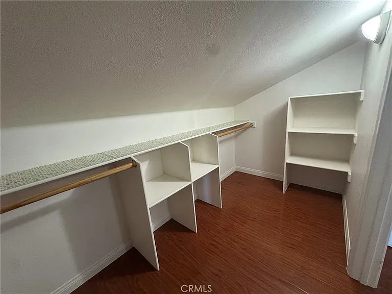 758 W Longden Ave — Photo 27