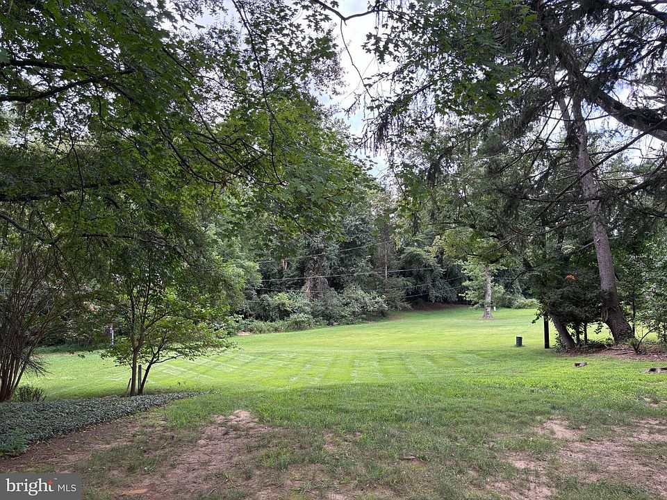2nd image of 12635 Millstream Dr