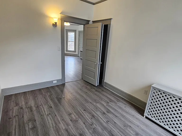 412 E Main St #2 — Photo 17