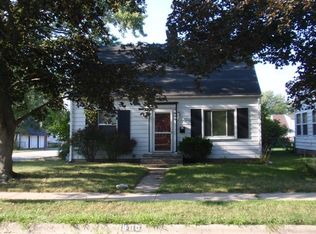 800 Merrill Ave, Loves Park, IL 61111