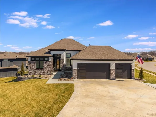 4510 NW 70th Ter, Kansas City, MO 64151