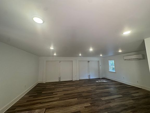4th image of 217 Goethe Rd #A