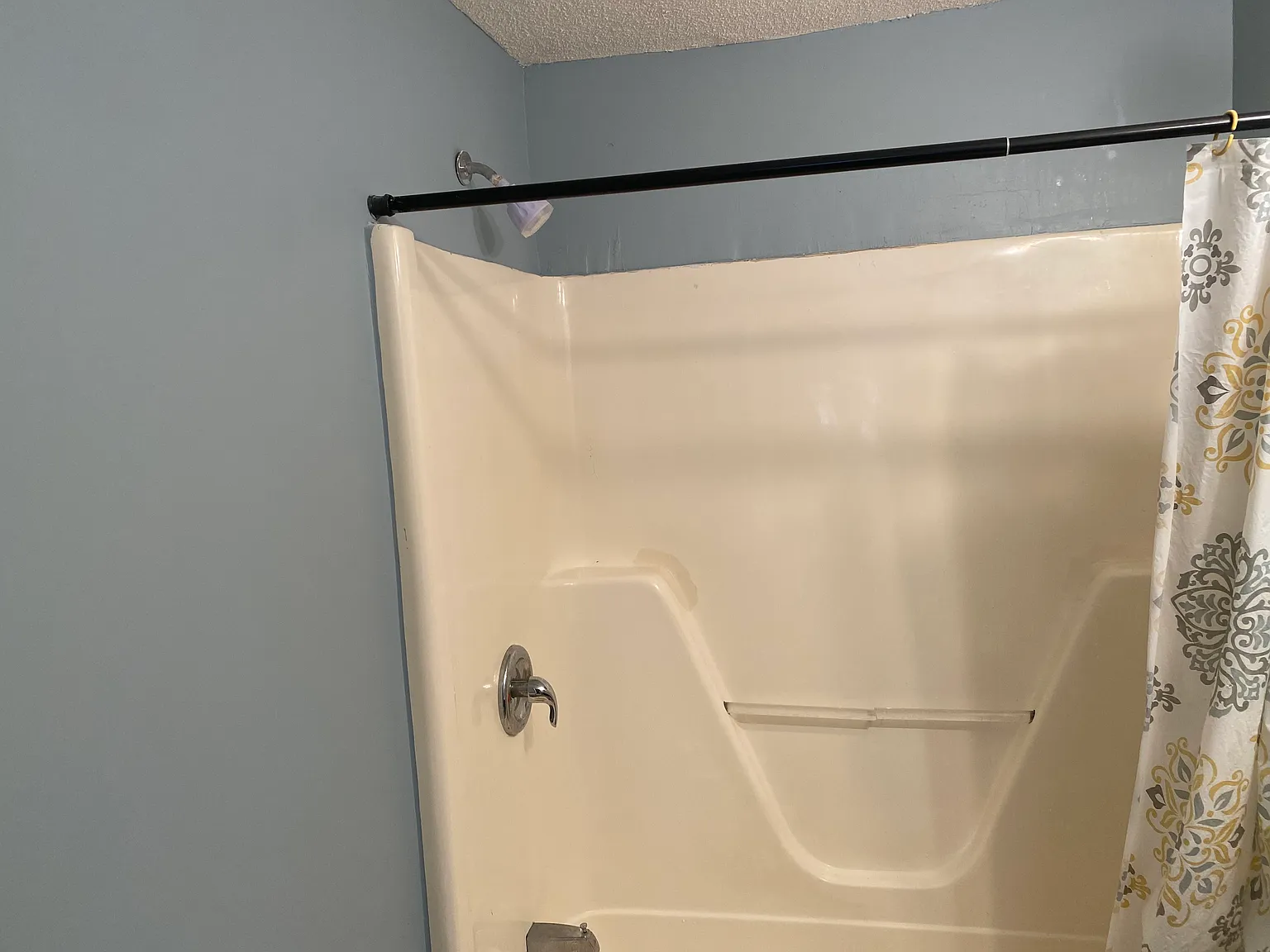 2 bed, 800 sqft, $1,050 — Photo 4
