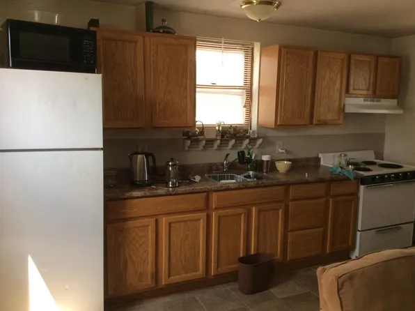 33 Broad St #5, Westfield, MA 01085