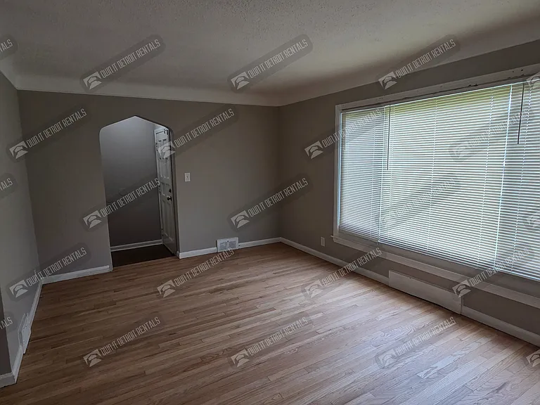 16600 Carlisle St — Photo 7