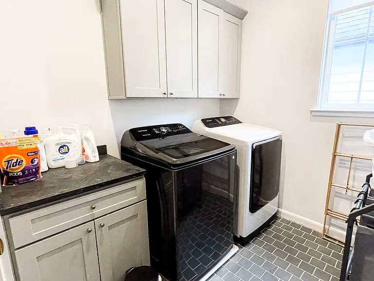 4116A Eden Ave — Photo 18