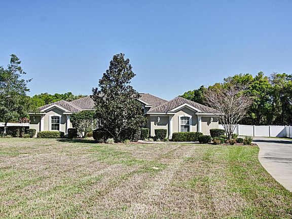 2nd image of 4101 SE 53rd Ct