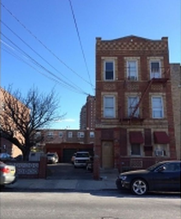 1st image of 101 28th Ave