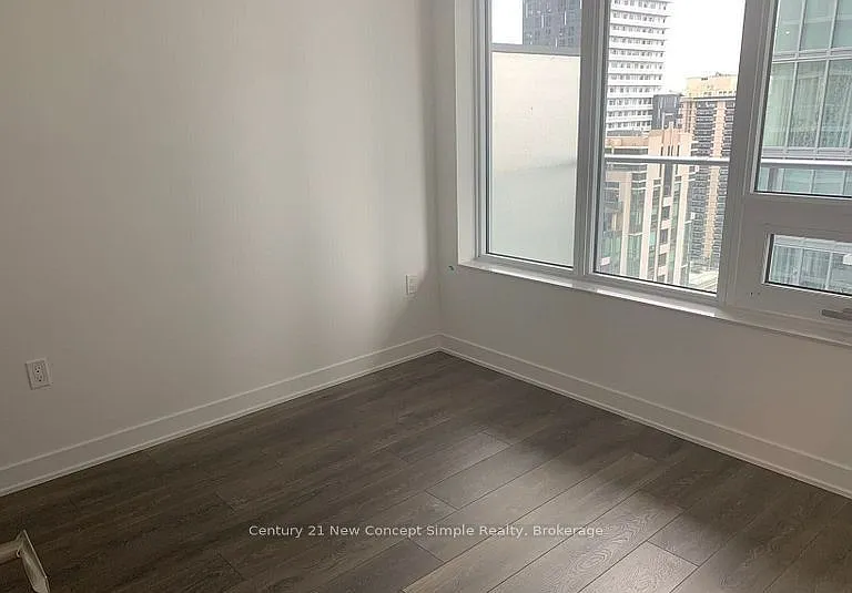 195 Redpath Ave #2515 — Photo 1