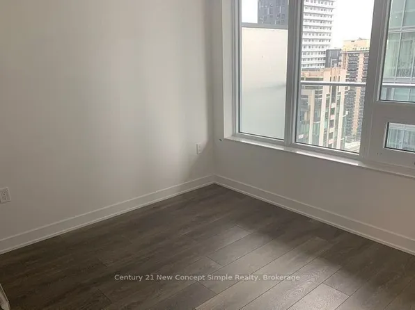 195 Redpath Ave #2515, Toronto, ON M4P 0E4