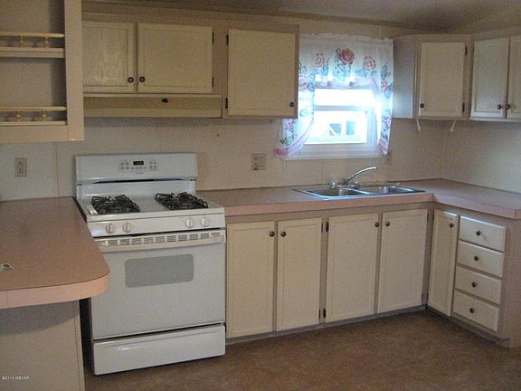 3rd image of 103 Vandine Loop