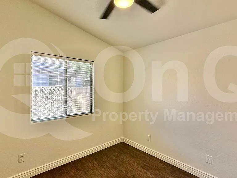 3242 E Bonanza Rd — Photo 10