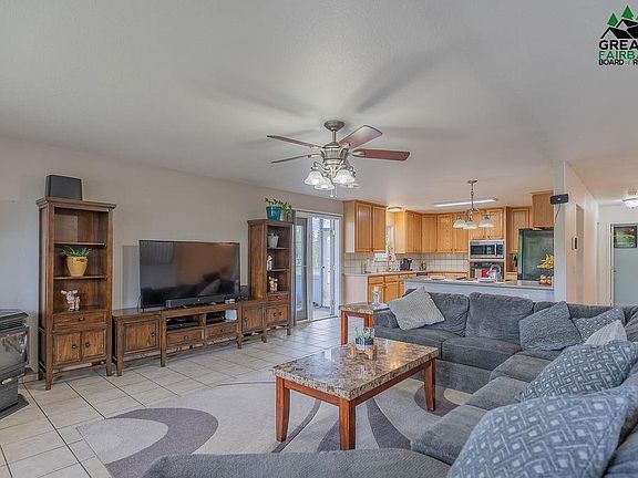 5th image of 2250 Armorica Dr