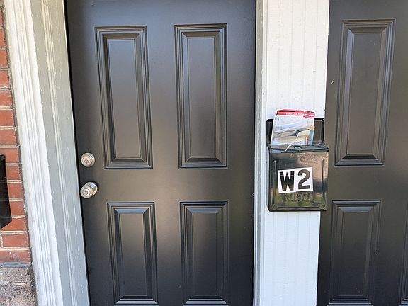 2nd image of 5040 Lotus Ave #2W