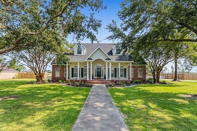 1st image of 1341 Tan Tara Cir
