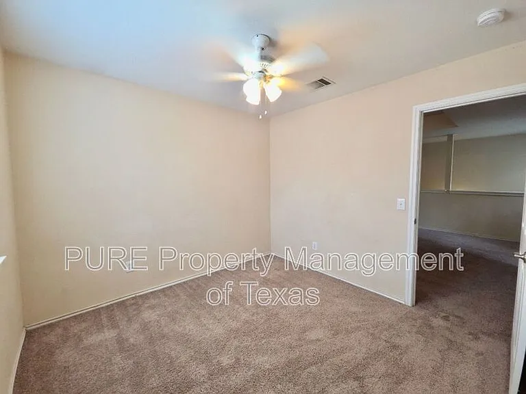 7412 Cayenne Ln — Photo 24