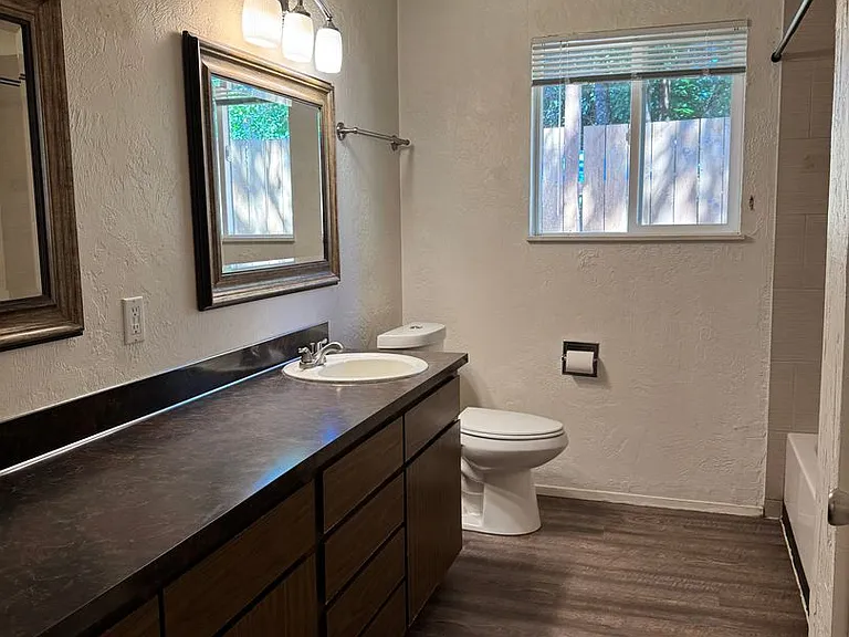 1739 Rainbow Loop — Photo 12