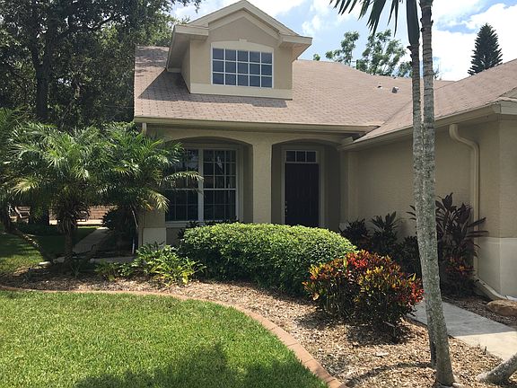 3rd image of 2658 Oleander Ct